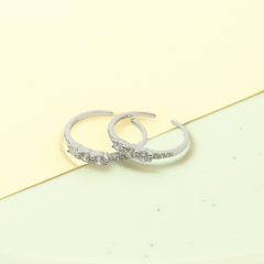 925 Silver Adjustable Zircon Toe Ring – Elegant Sparkle for Your Feet