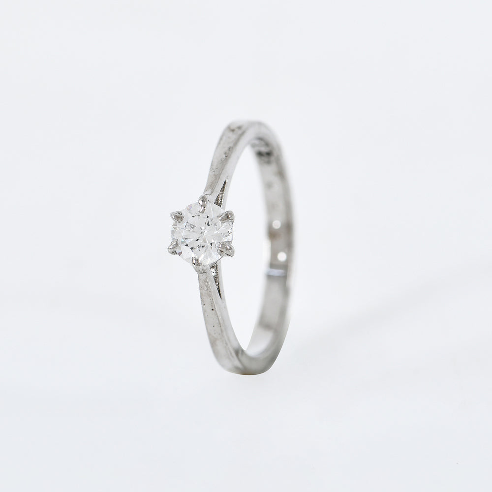Nova Solitaire Ring in 925 Sterling Silver - Zeno Jewels
