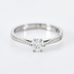 Nova Solitaire Ring in 925 Sterling Silver