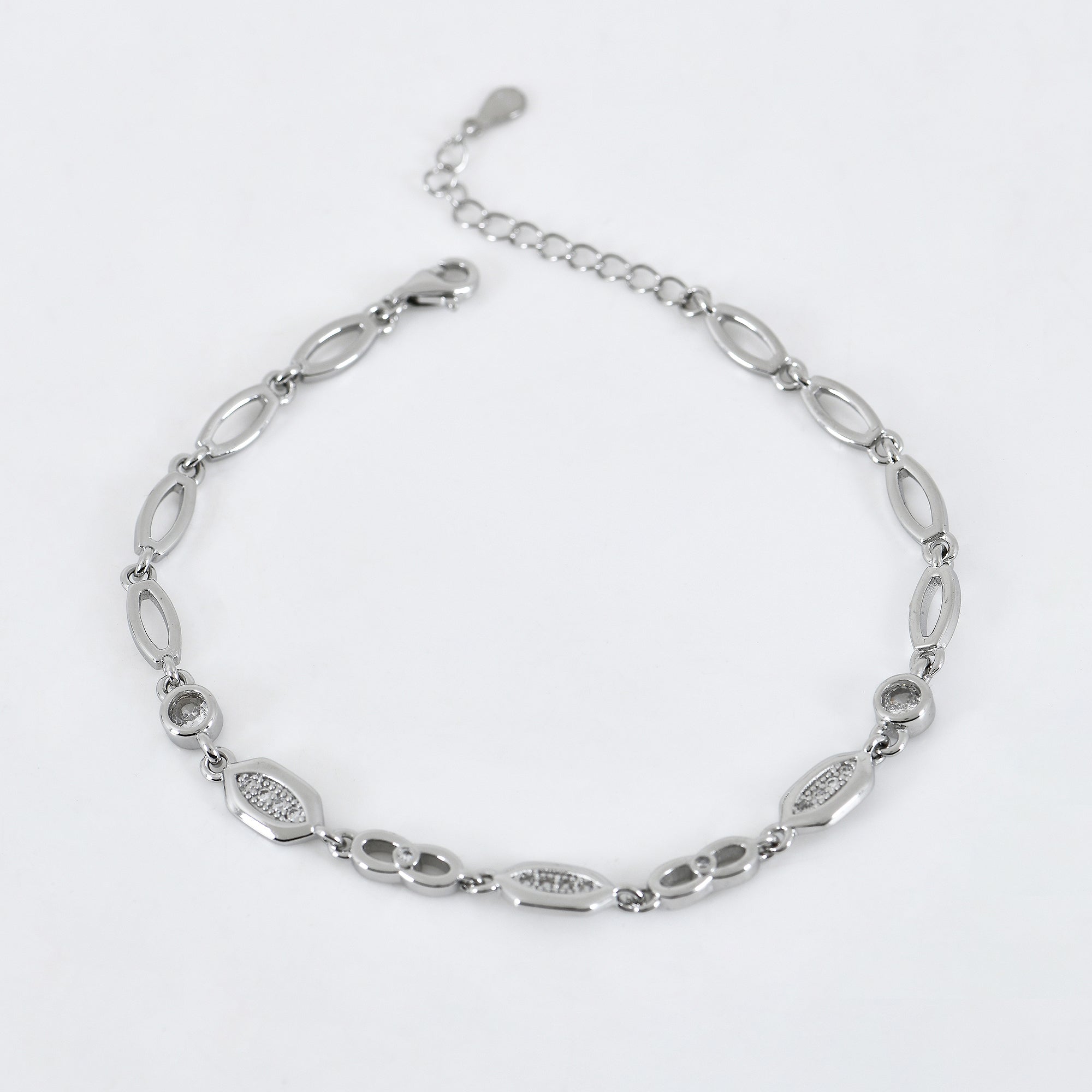 Halo Link Bracelet in 925 Sterling Silver