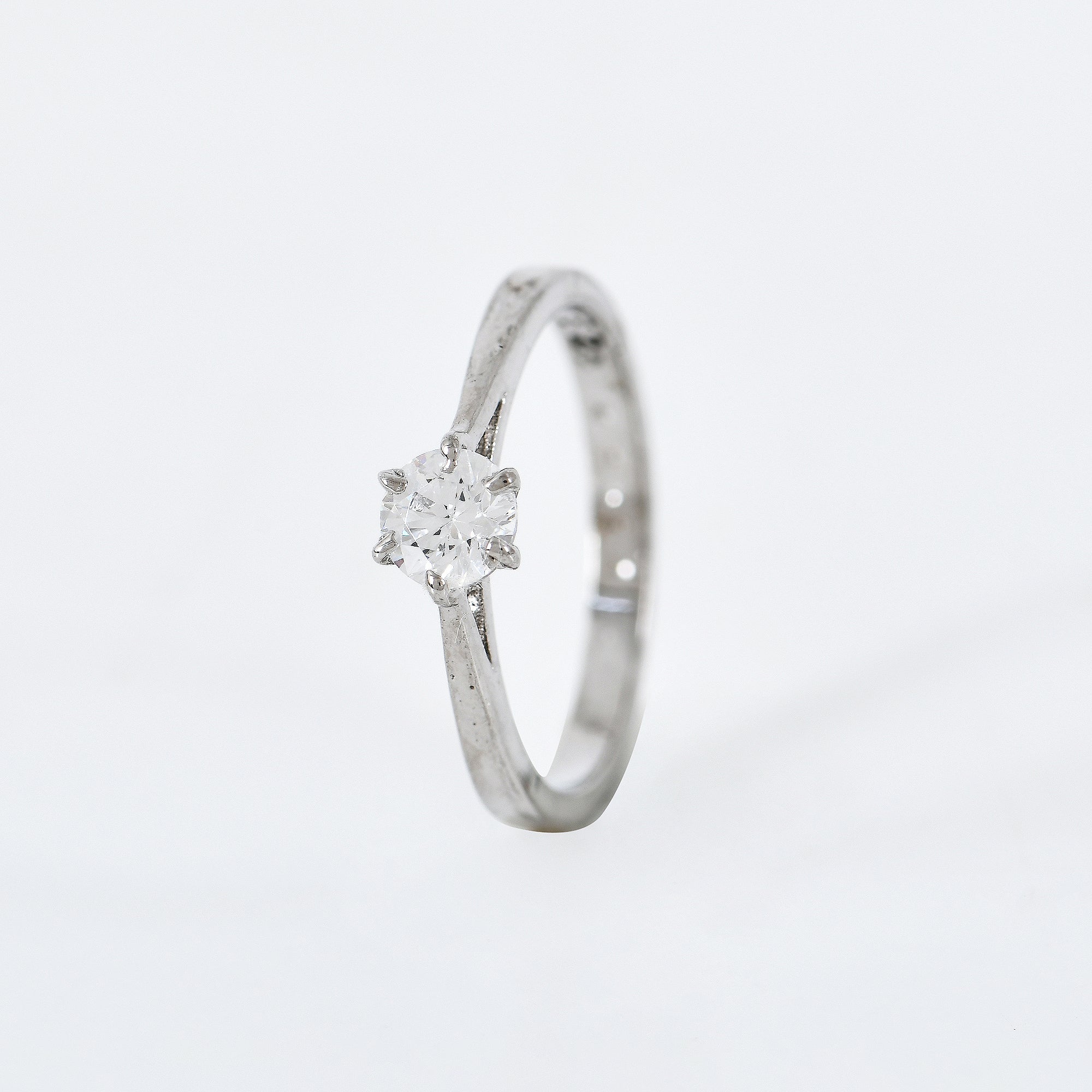 Nova Solitaire Ring in 925 Sterling Silver
