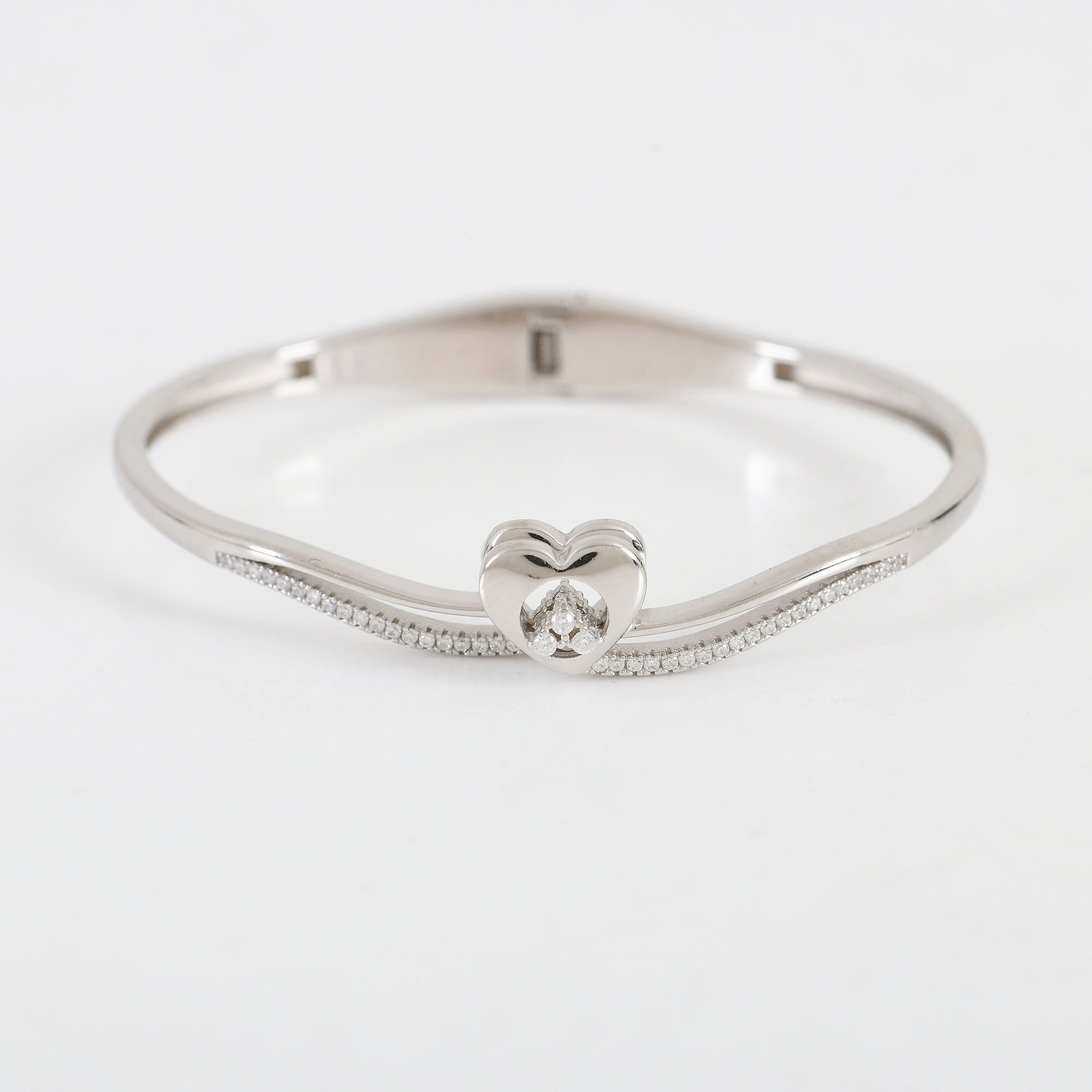 925 Sterling Silver Heart Accent Bangle Bracelet