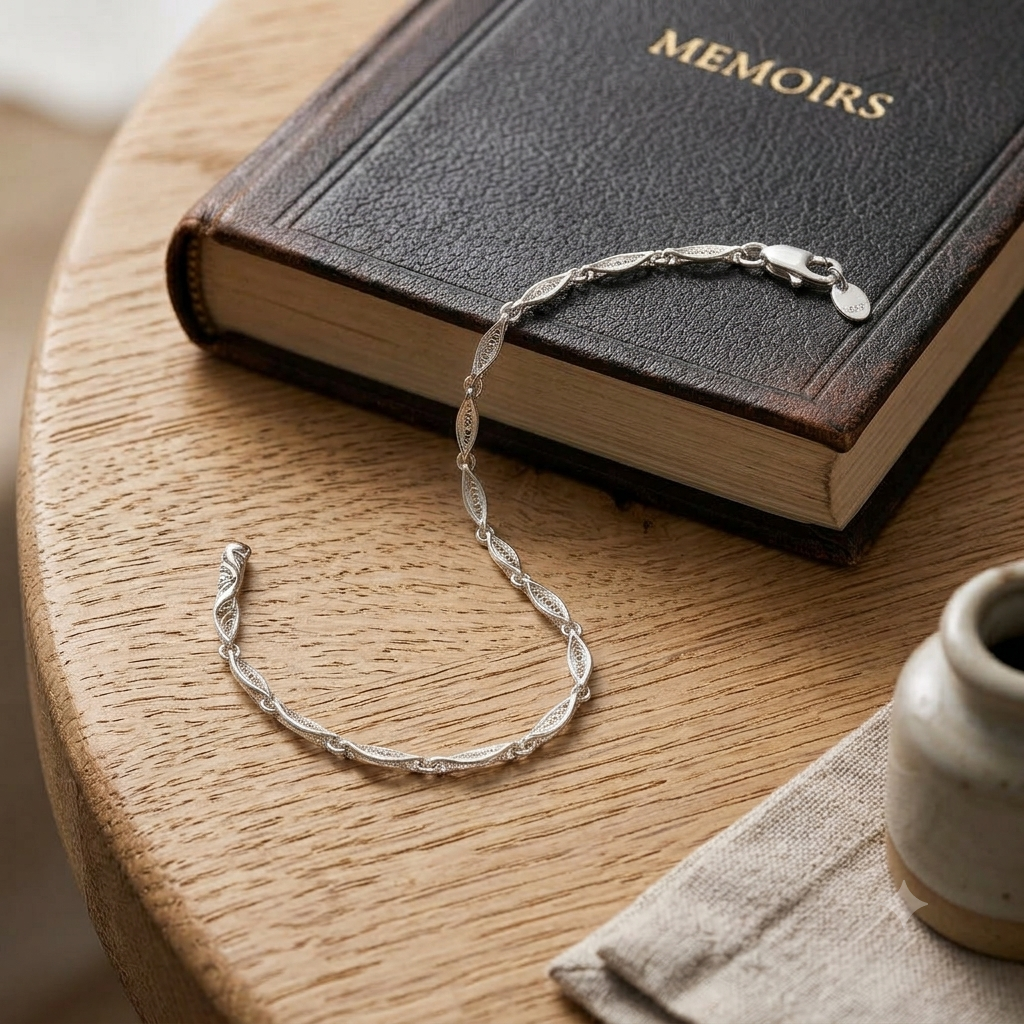 Chrome Twist Bracelet in 925 Silver