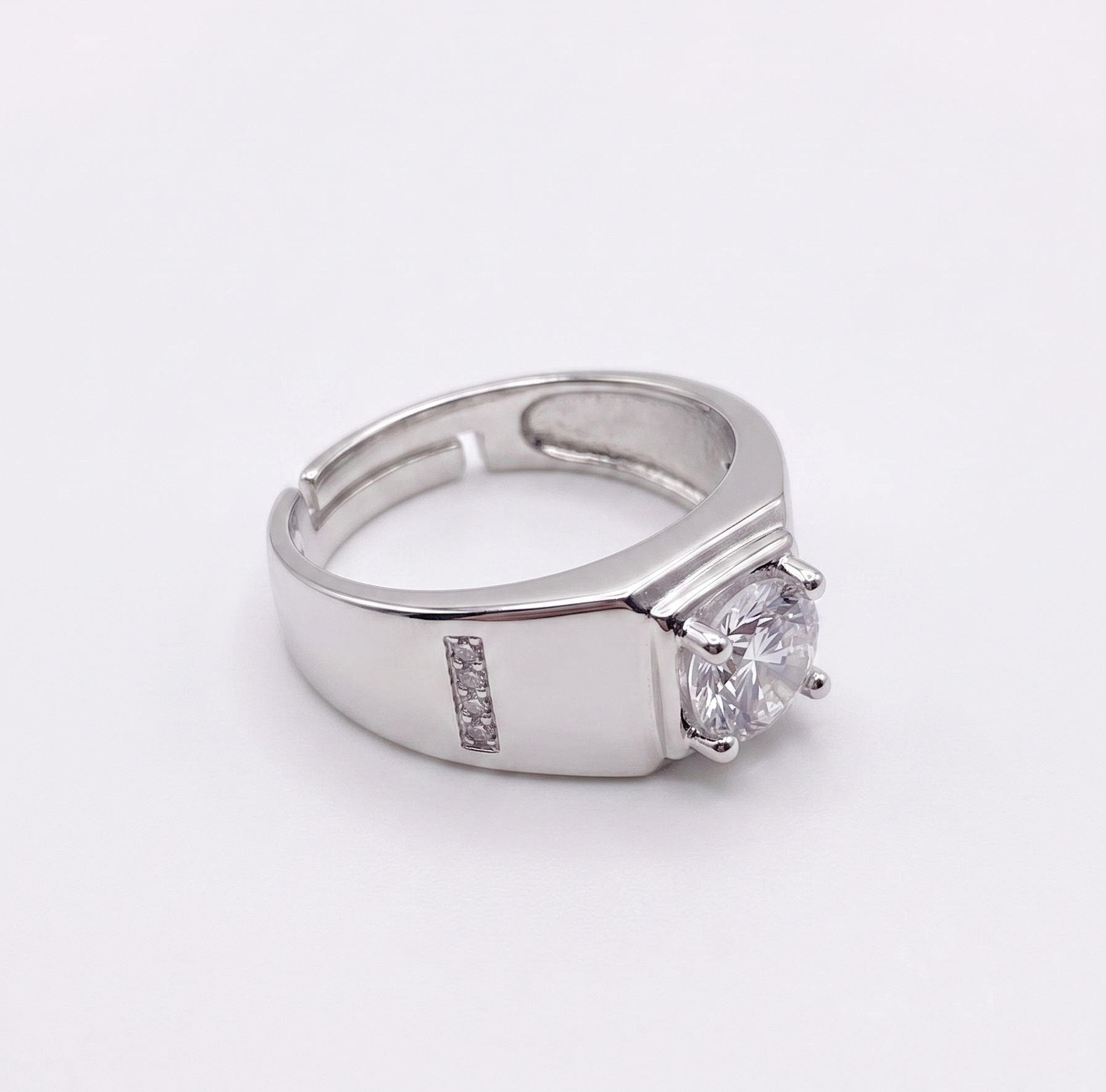 Zenith Solitaire Adjustable Ring in 925 Sterling Silver