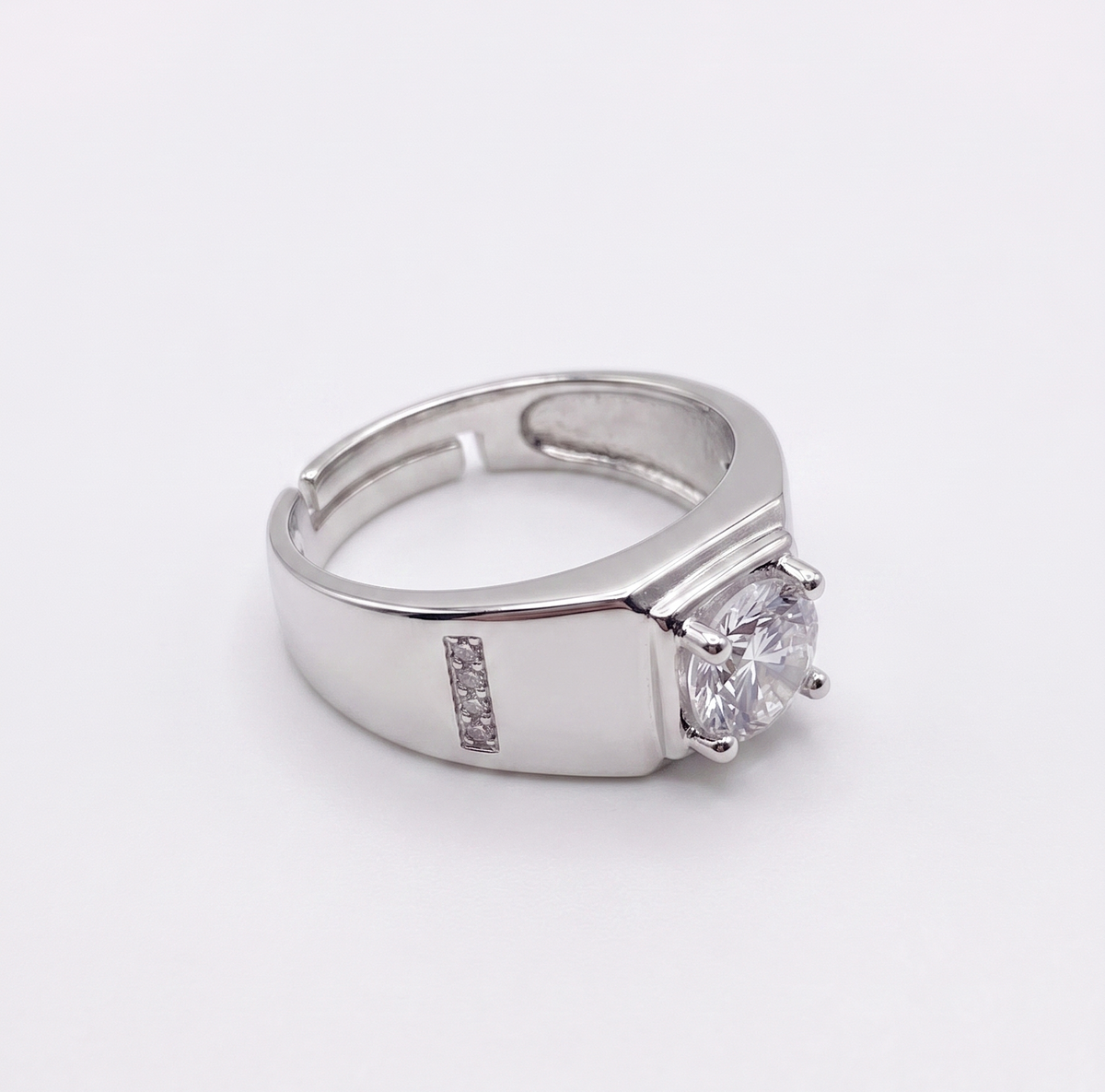 Zenith Solitaire Adjustable Ring in 925 Sterling Silver