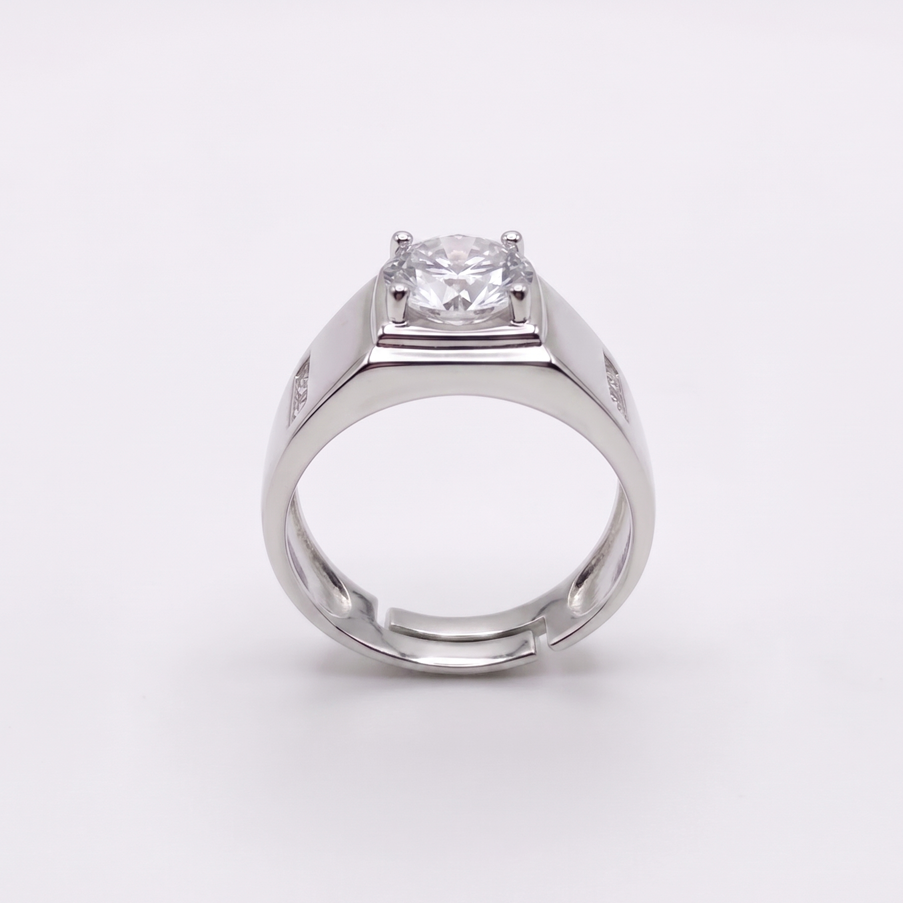 Zenith Solitaire Adjustable Ring in 925 Sterling Silver