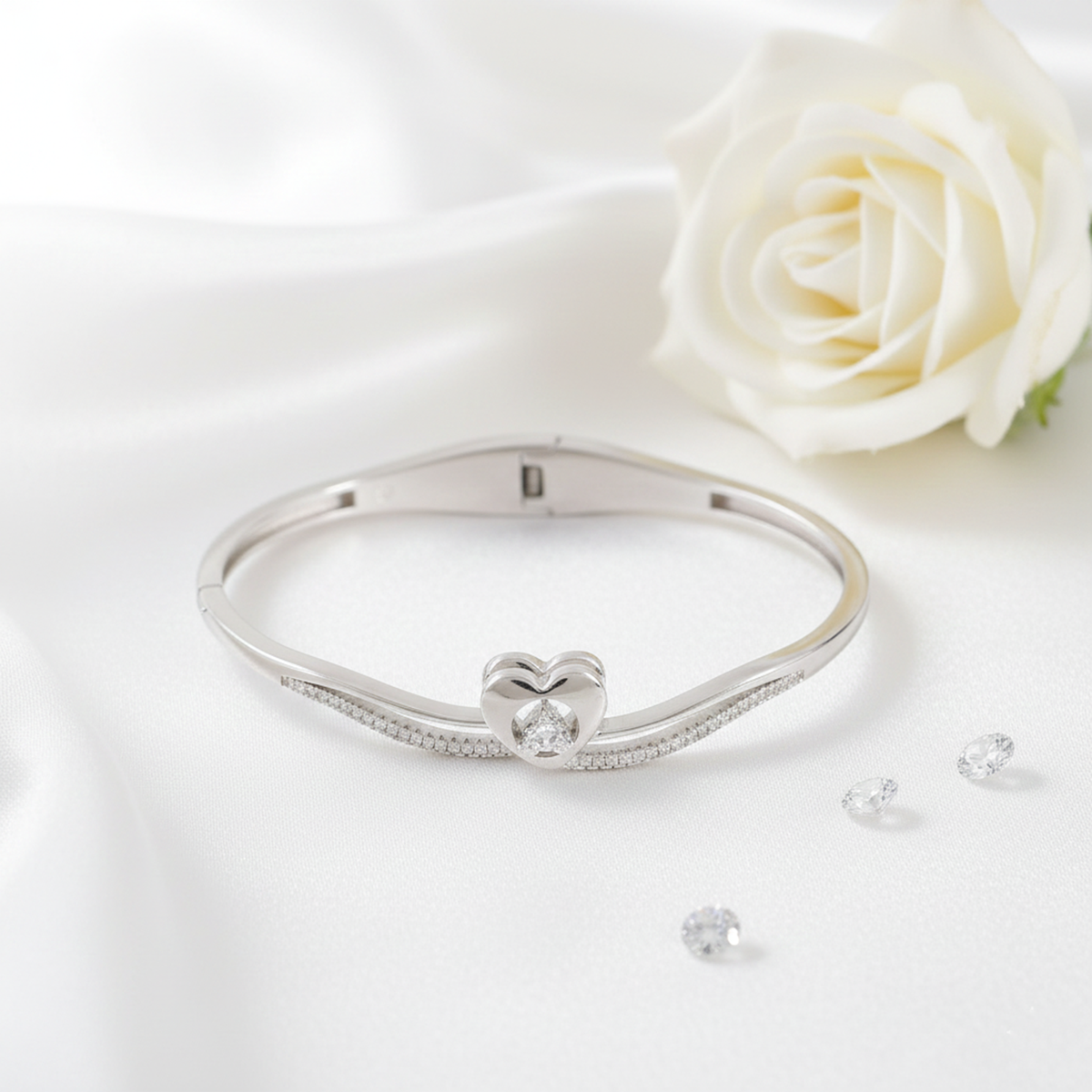 925 Sterling Silver Heart Accent Bangle Bracelet